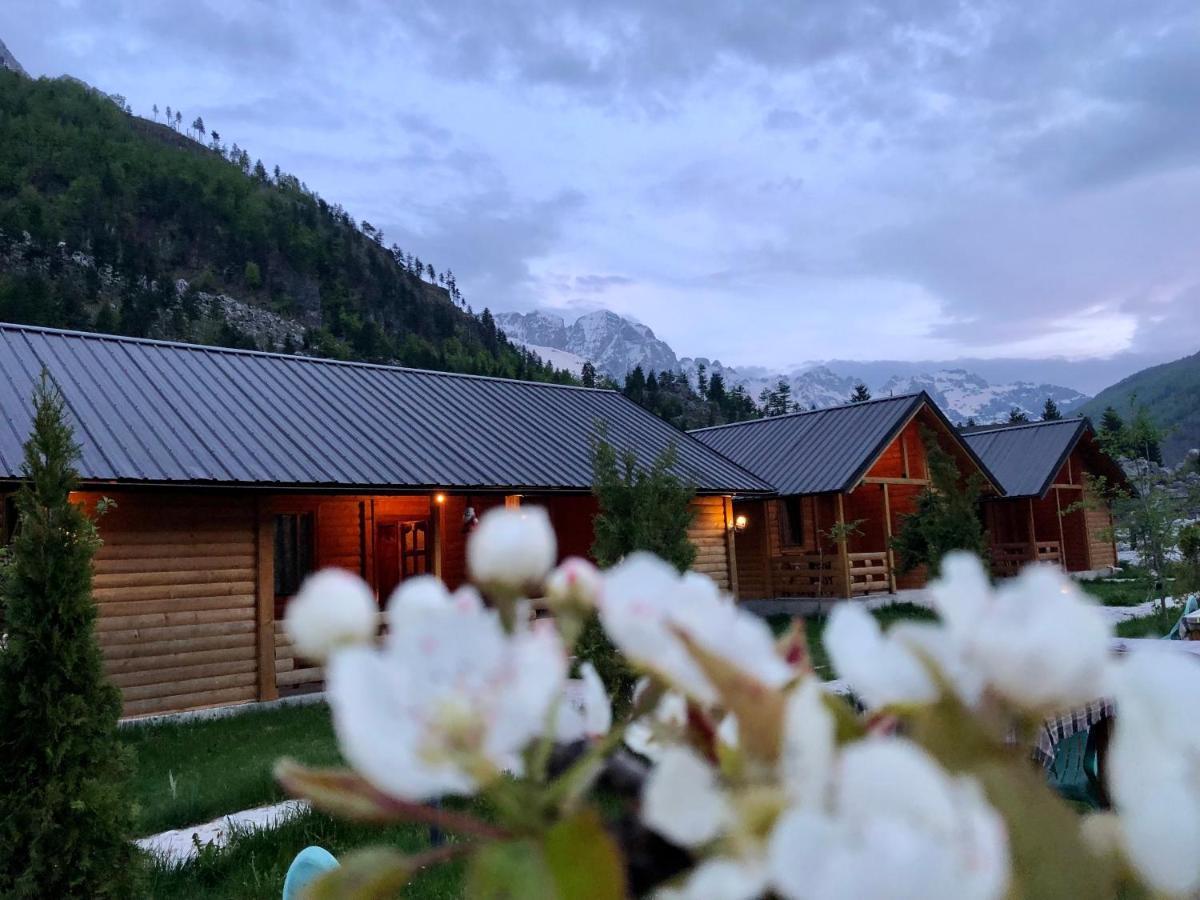 Villas-Freskia Valbona エクステリア 写真